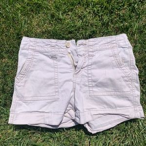 Khaki shorts (beige)